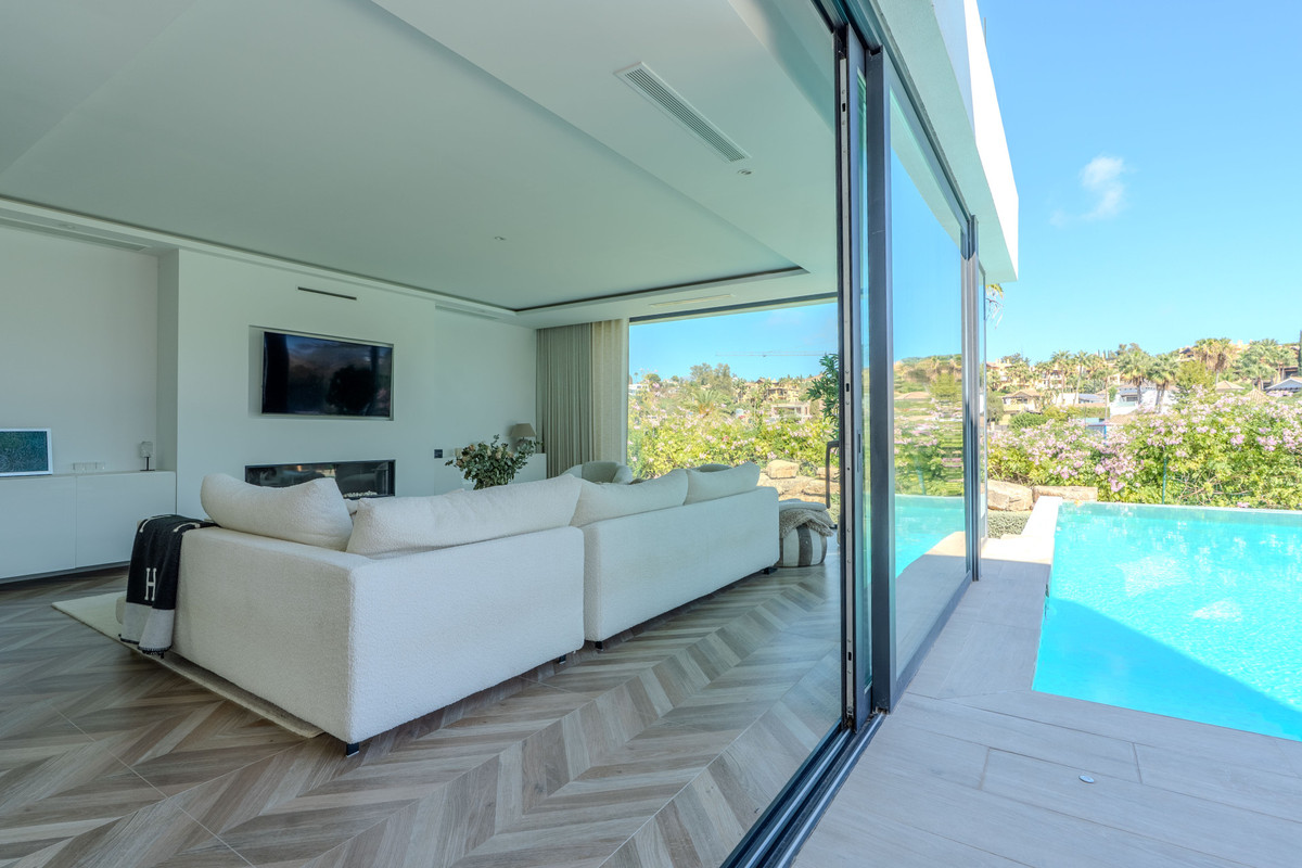 Huis te koop in Estepona | 4 slaapkamers H5503060