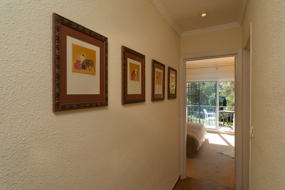 Huis te koop in Estepona | 2 slaapkamers H5504557