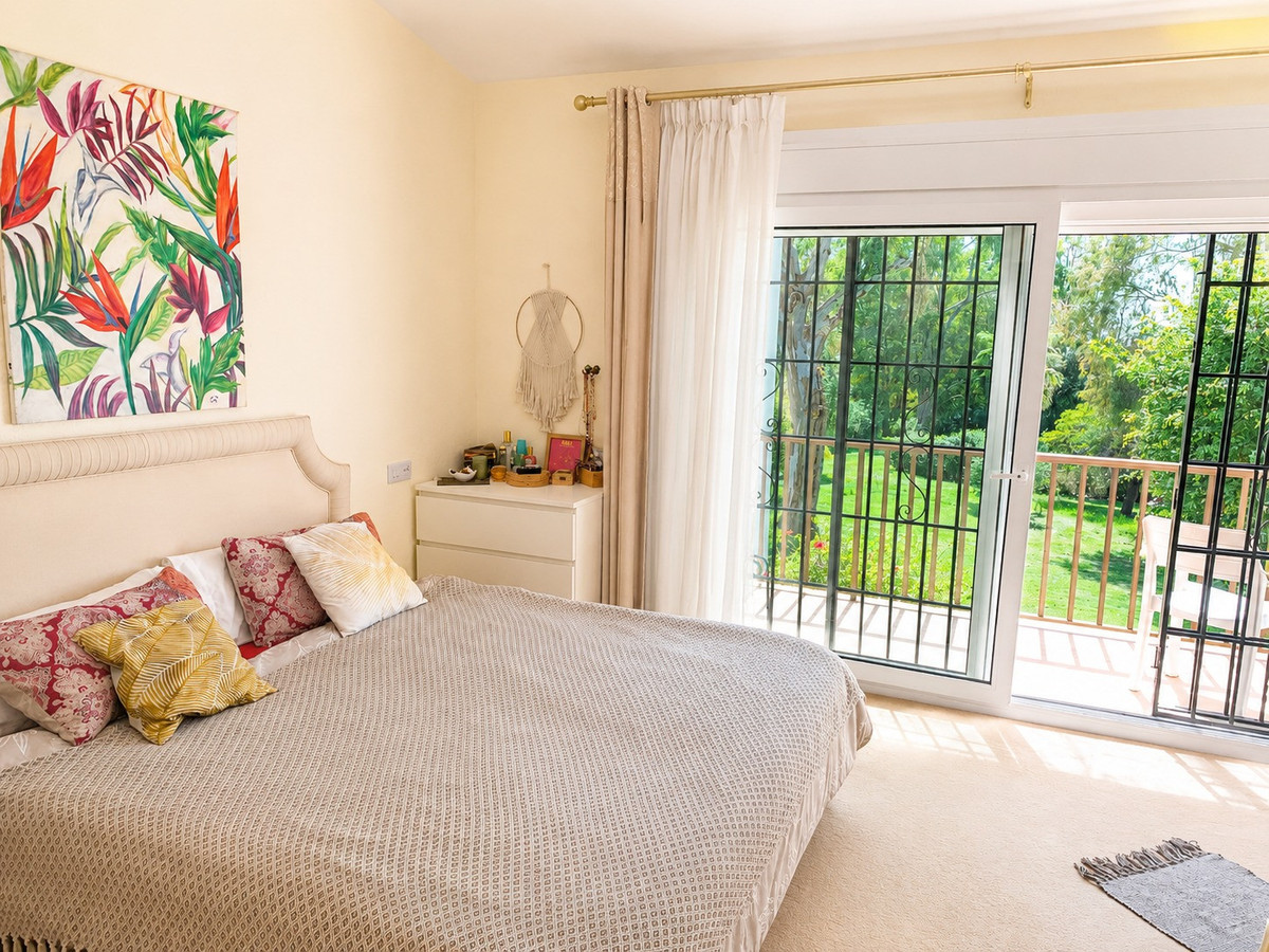 Huis te koop in Estepona | 2 slaapkamers H5504557