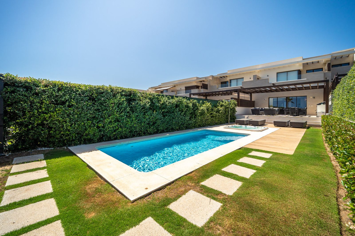 Property main view 33