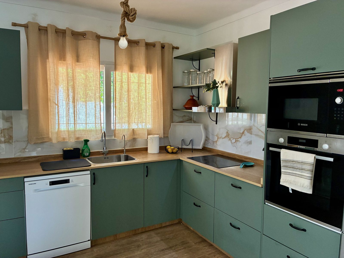 Huis te koop in Estepona | 3 slaapkamers H5509957