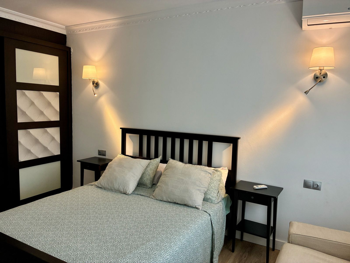 Huis te koop in Estepona | 3 slaapkamers H5509957