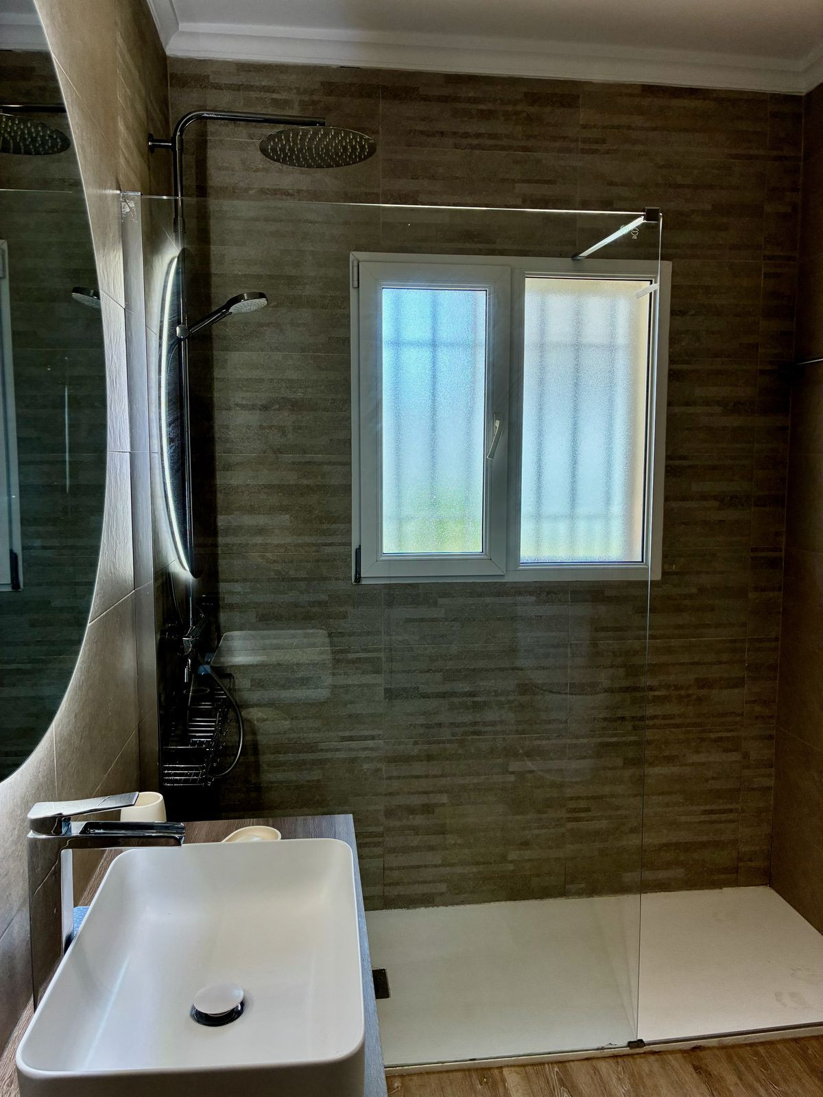Huis te koop in Estepona | 3 slaapkamers H5509957