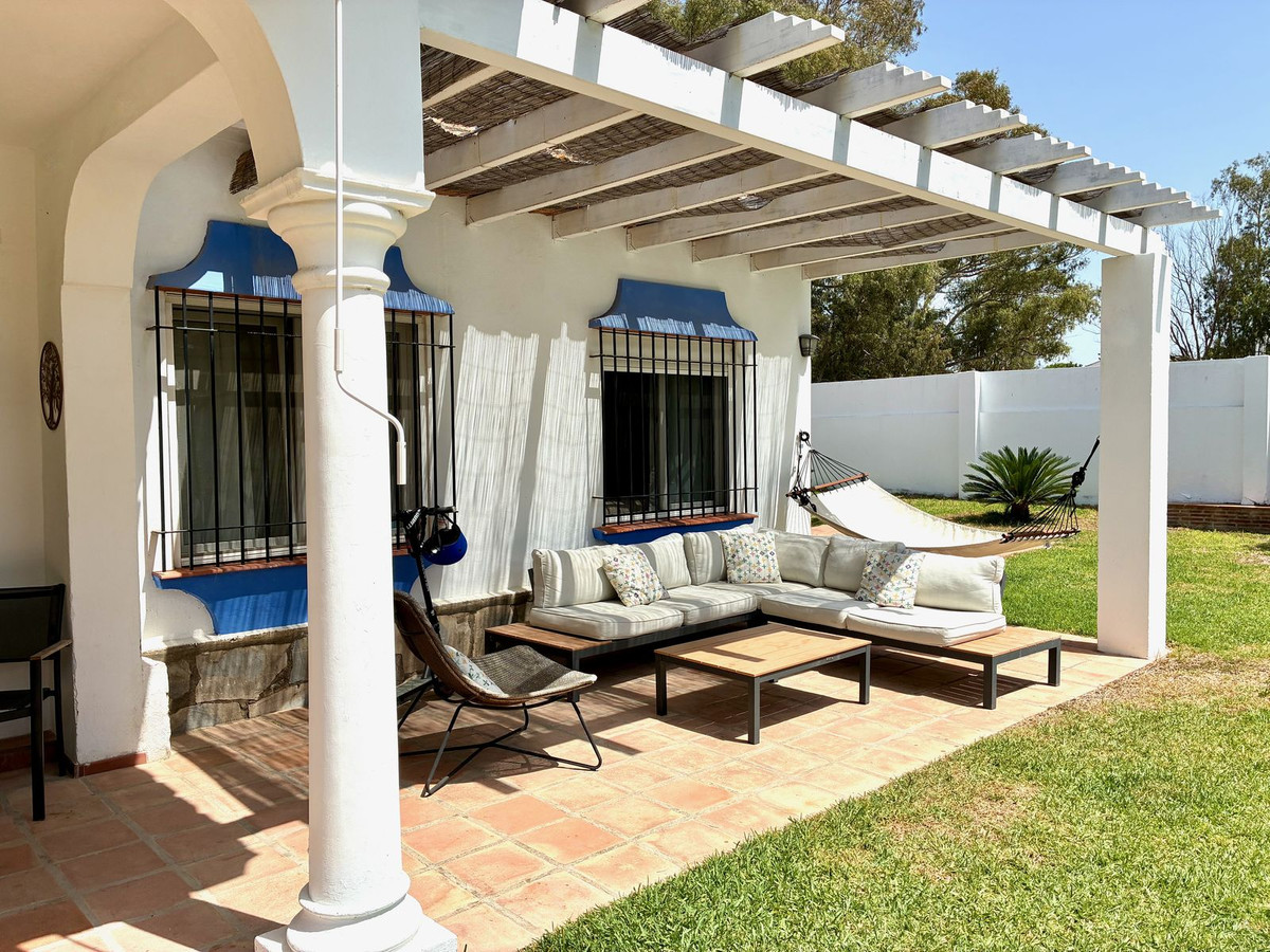 Huis te koop in Estepona | 3 slaapkamers H5509957