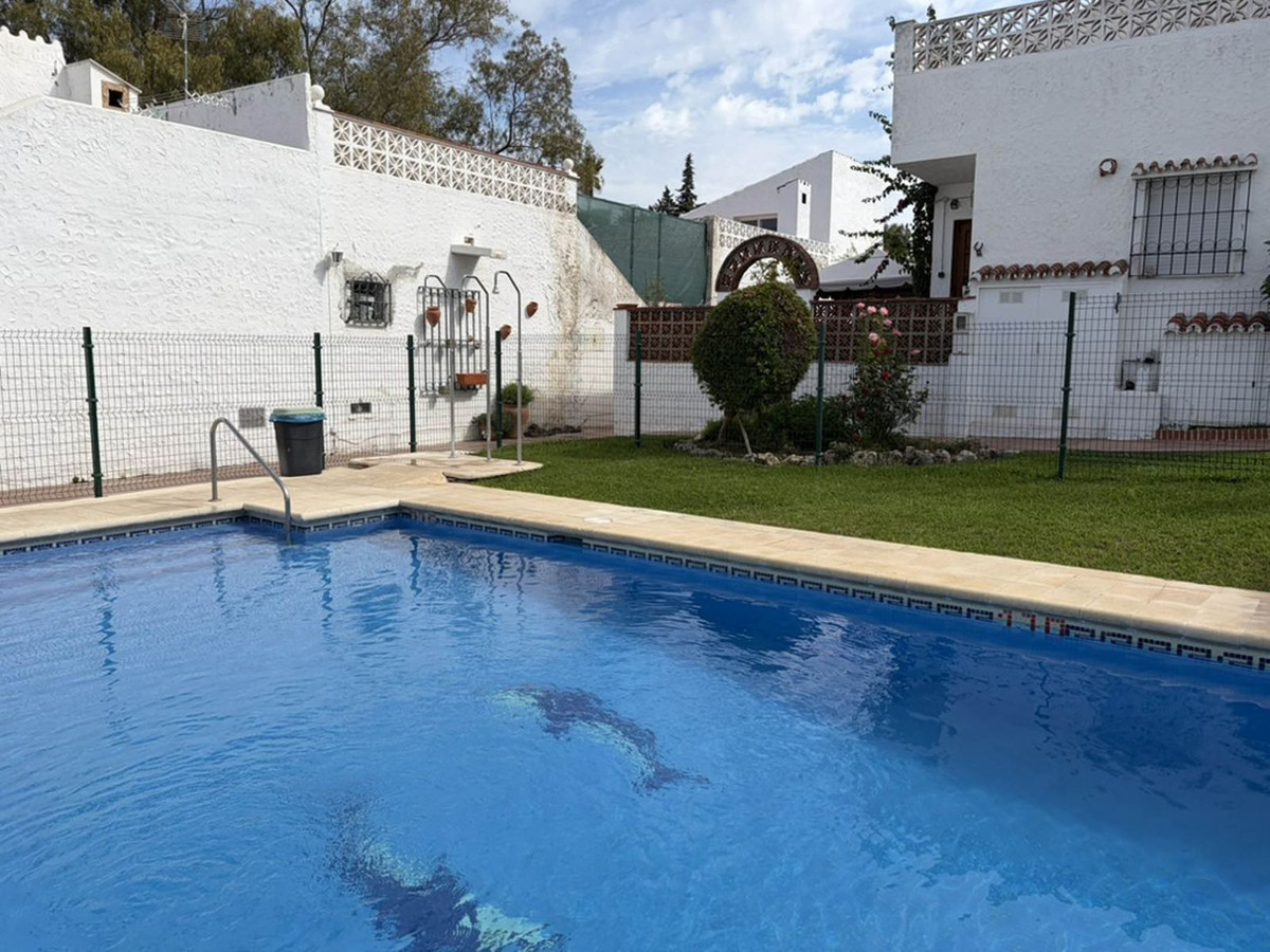 Huis te koop in Estepona | 2 slaapkamers H5510122