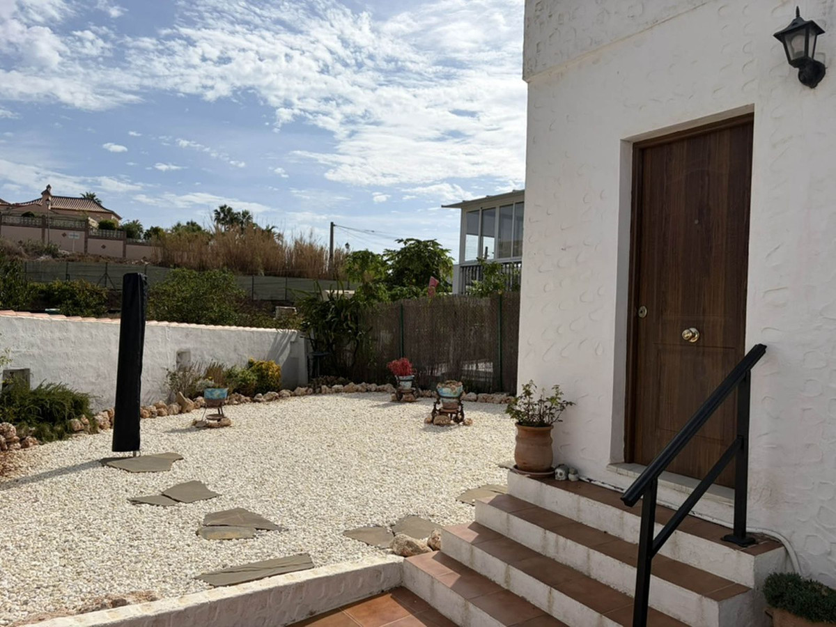 Huis te koop in Estepona | 2 slaapkamers H5510122