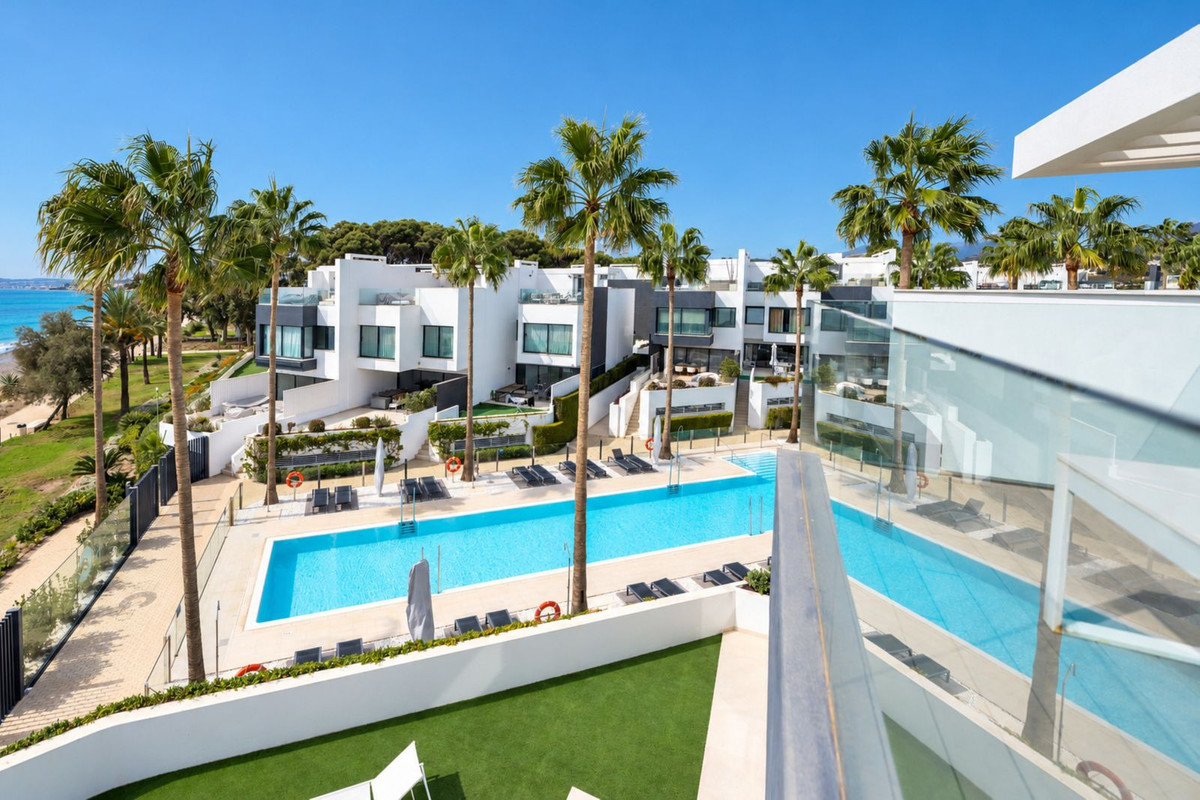 Huis te koop in Estepona | 4 slaapkamers H5510149