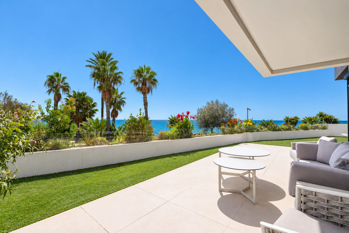 Huis te koop in Estepona | 4 slaapkamers H5510149