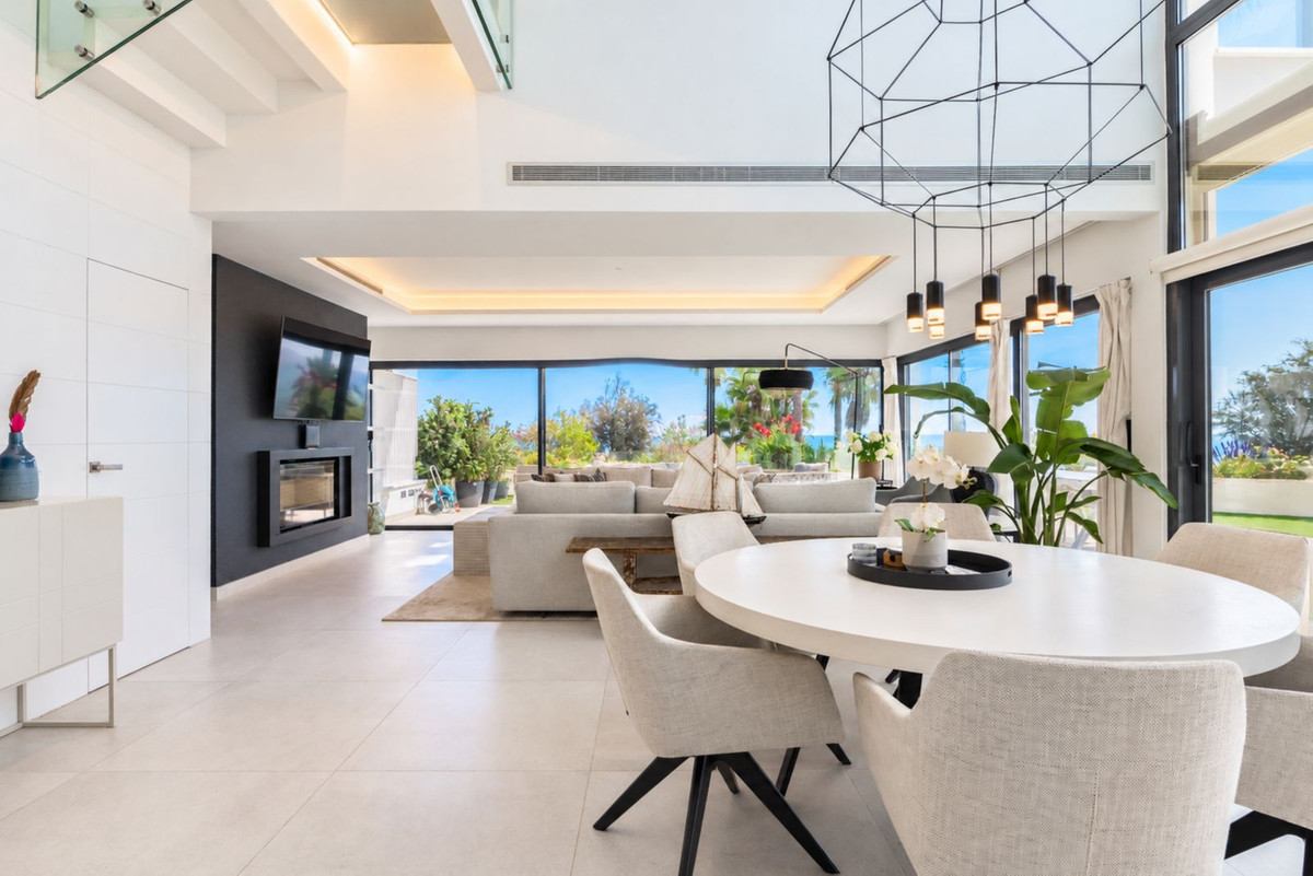 Huis te koop in Estepona | 4 slaapkamers H5510149