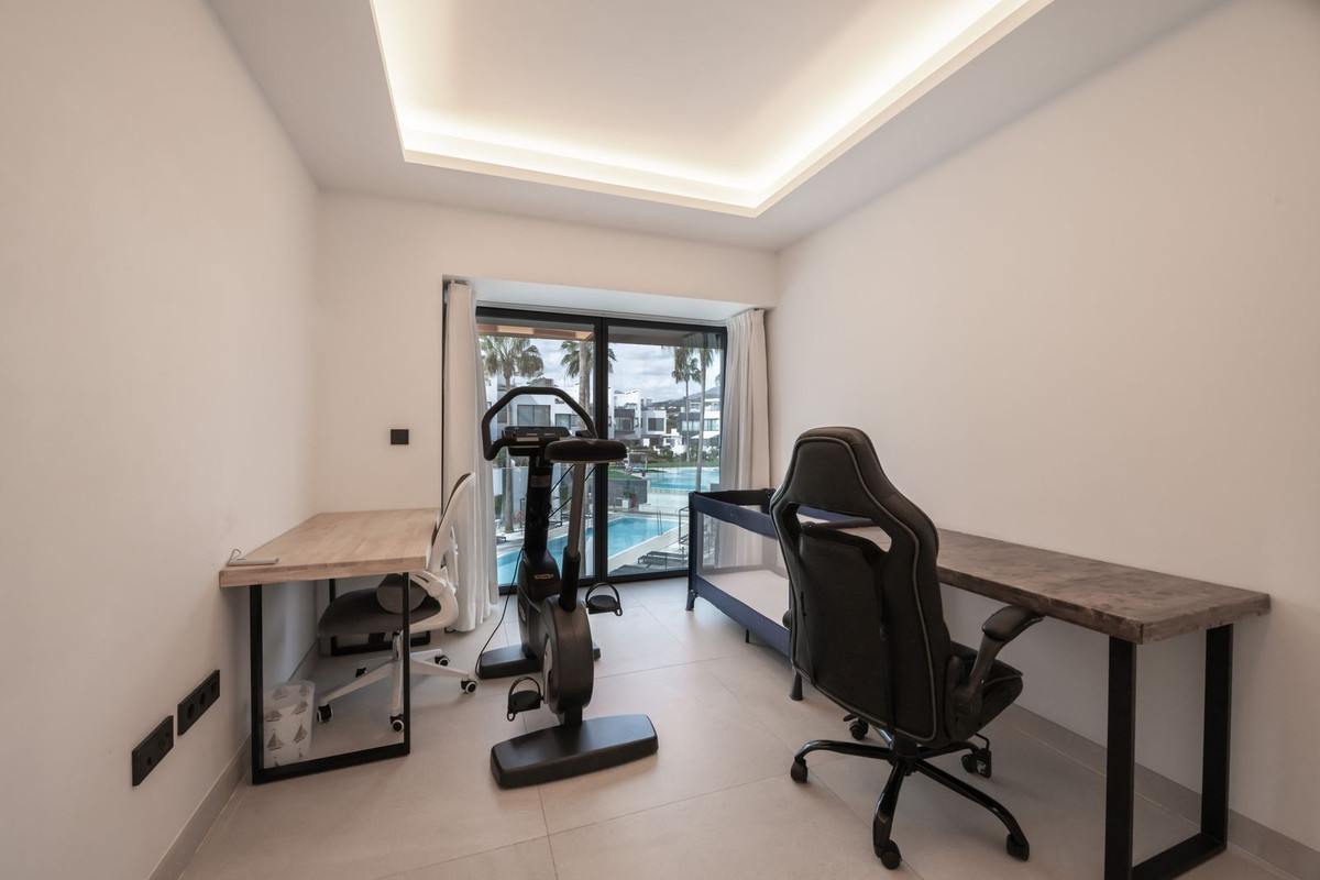 Huis te koop in Estepona | 4 slaapkamers H5510149