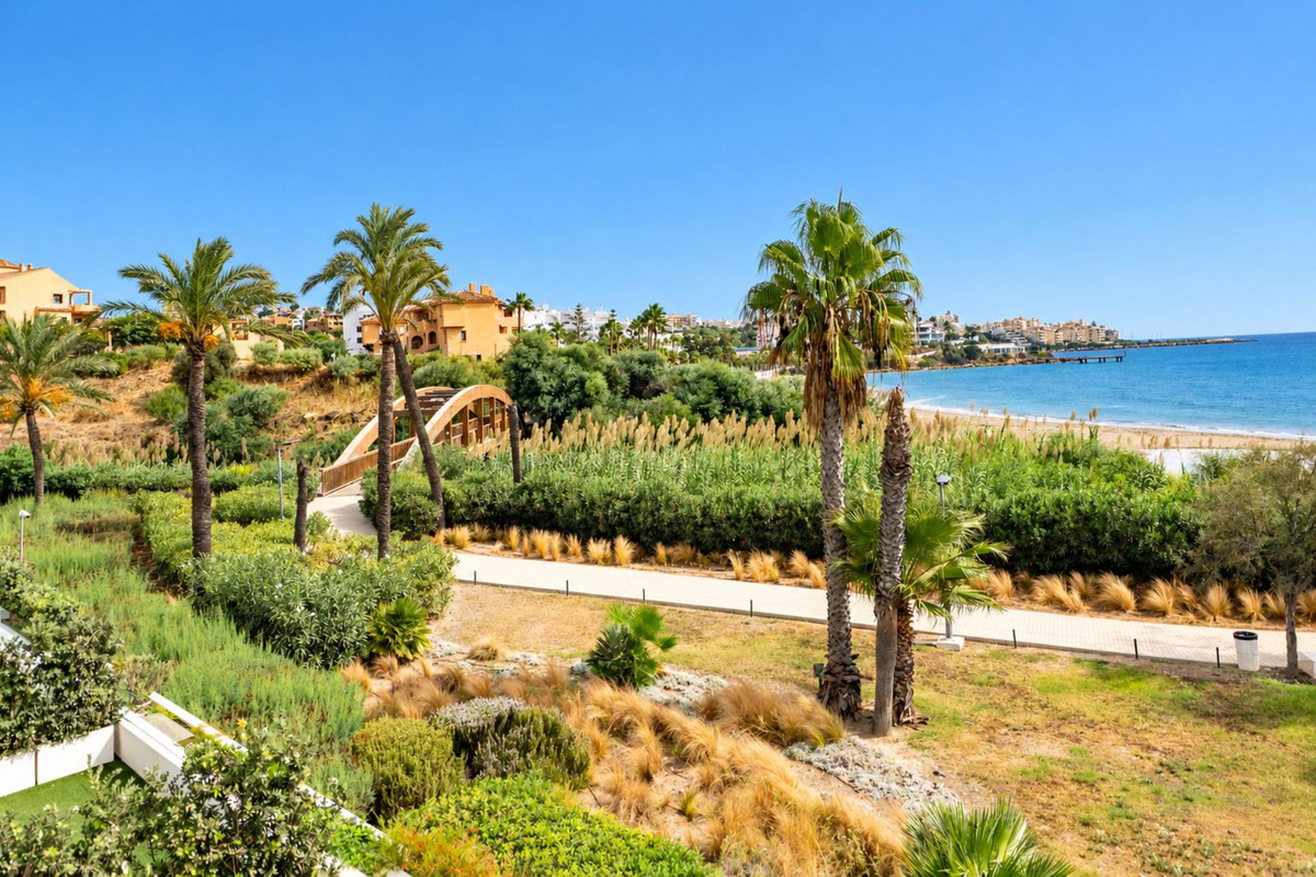 Huis te koop in Estepona | 4 slaapkamers H5510149