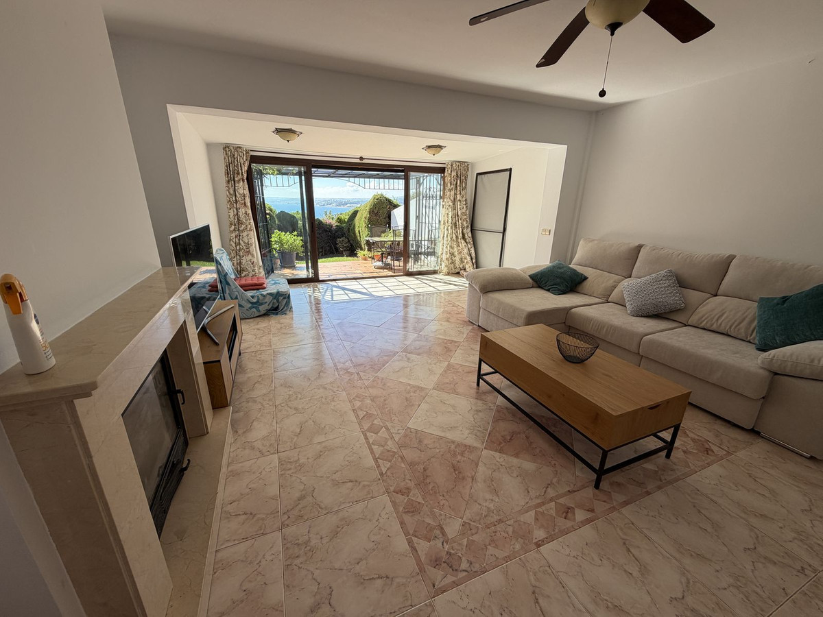 Huis te koop in Estepona | 4 slaapkamers H5512576