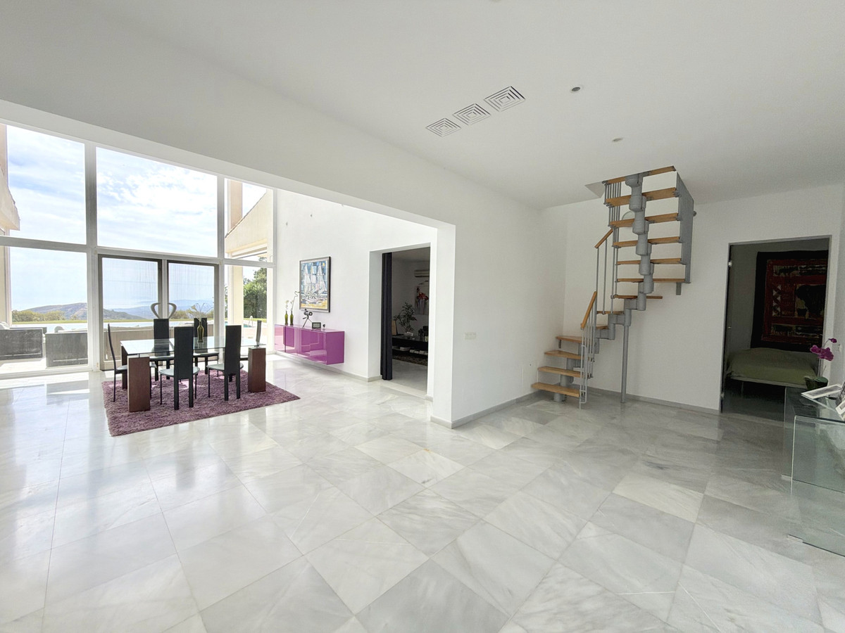 Huis te koop in Estepona | 4 slaapkamers H5512690