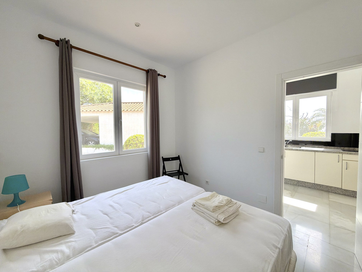 Huis te koop in Estepona | 4 slaapkamers H5512690