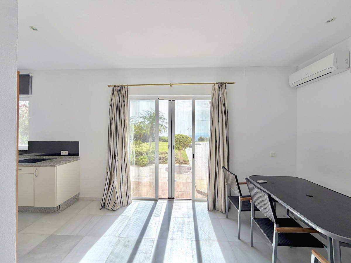 Huis te koop in Estepona | 4 slaapkamers H5512690