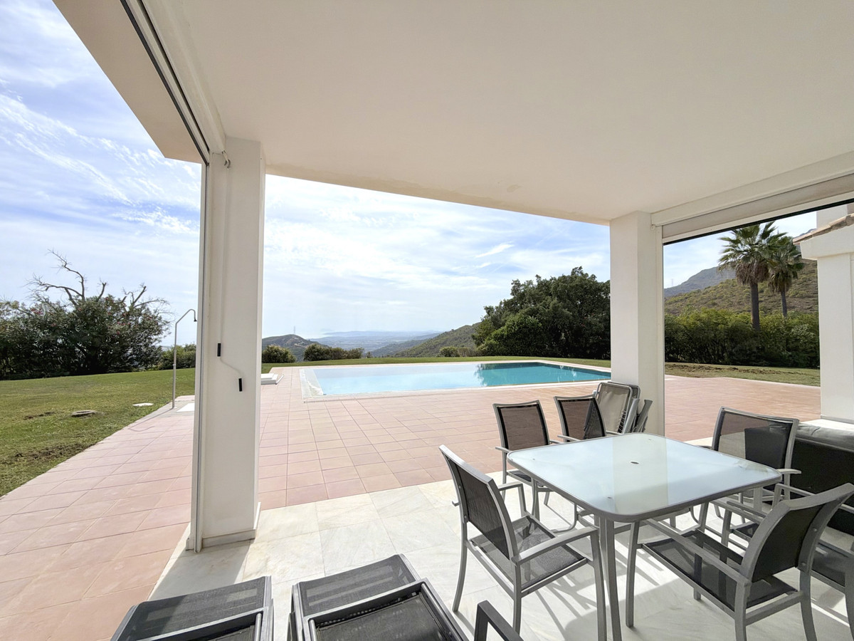 Huis te koop in Estepona | 4 slaapkamers H5512690