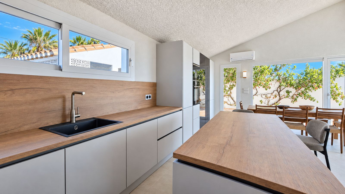 Huis te koop in Estepona | 5 slaapkamers H5517439