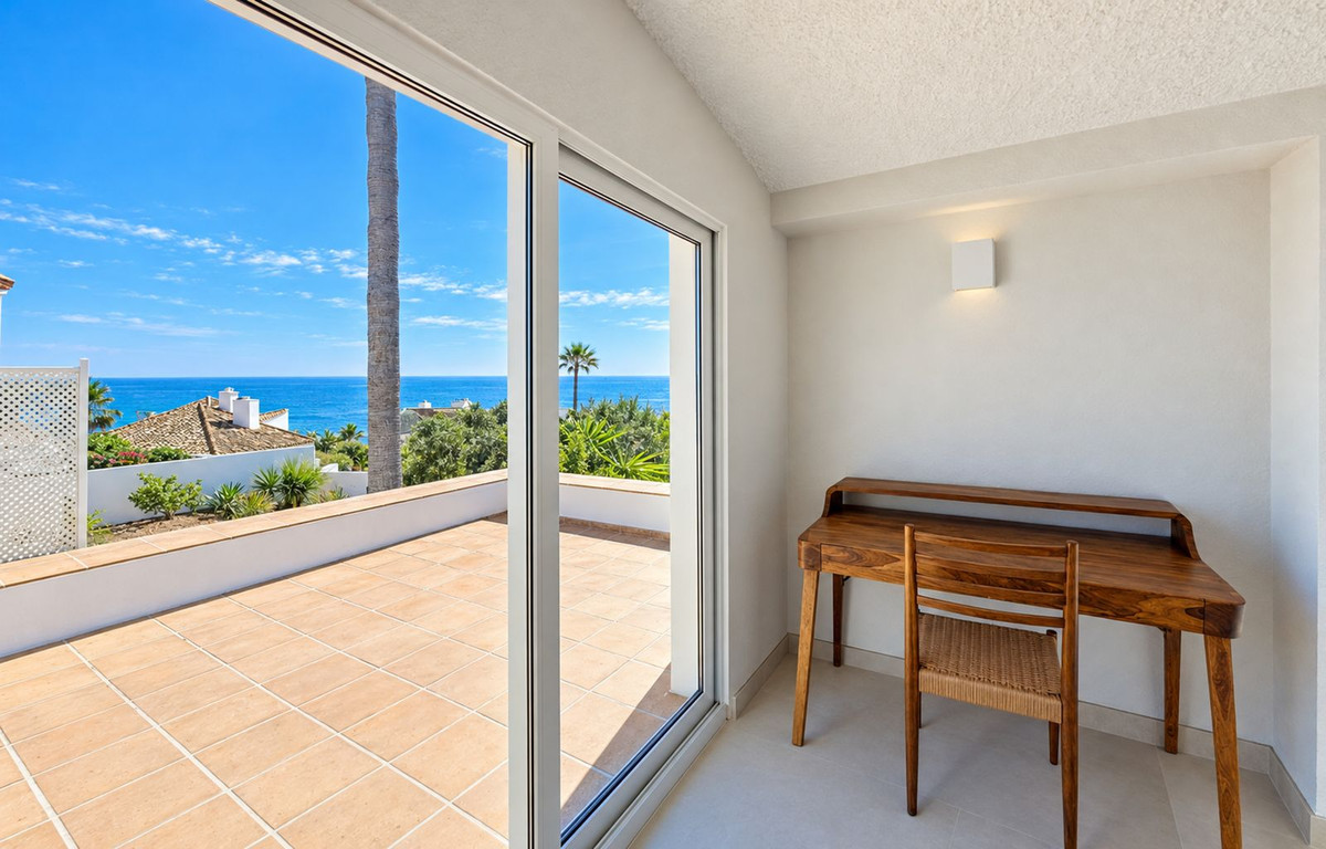Huis te koop in Estepona | 5 slaapkamers H5517439