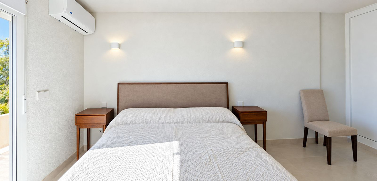 Huis te koop in Estepona | 5 slaapkamers H5517439