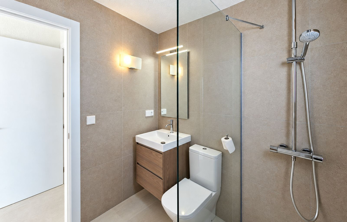 Huis te koop in Estepona | 5 slaapkamers H5517439