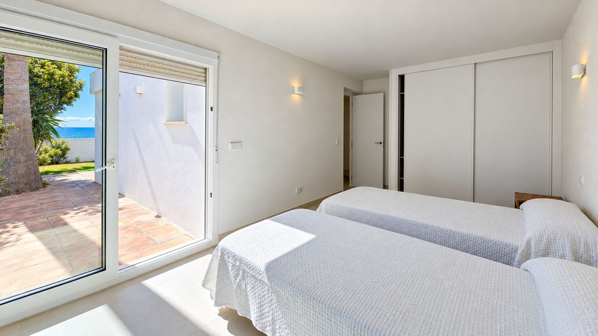 Huis te koop in Estepona | 5 slaapkamers H5517439