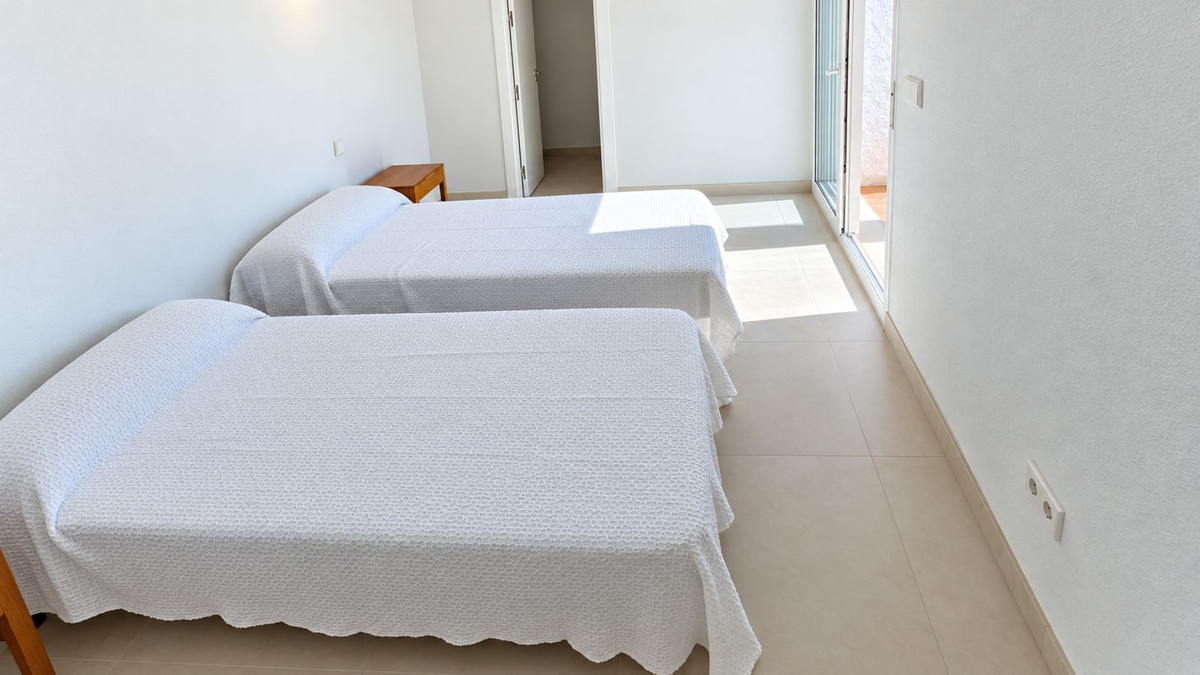Huis te koop in Estepona | 5 slaapkamers H5517439