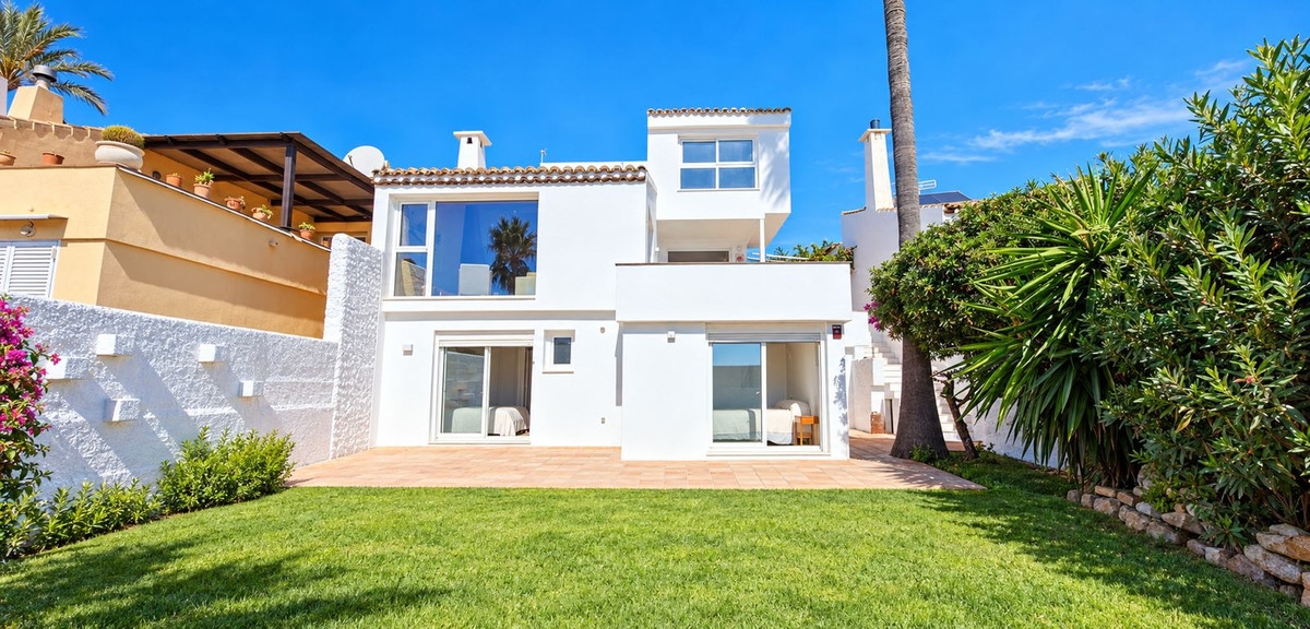 Huis te koop in Estepona | 5 slaapkamers H5517439