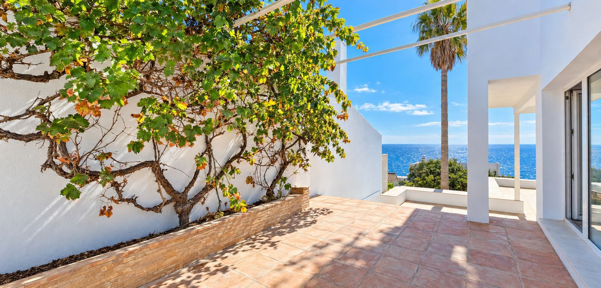 Huis te koop in Estepona | 5 slaapkamers H5517439