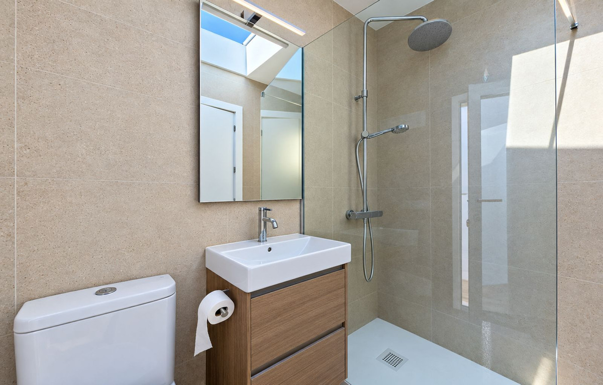 Huis te koop in Estepona | 5 slaapkamers H5517439