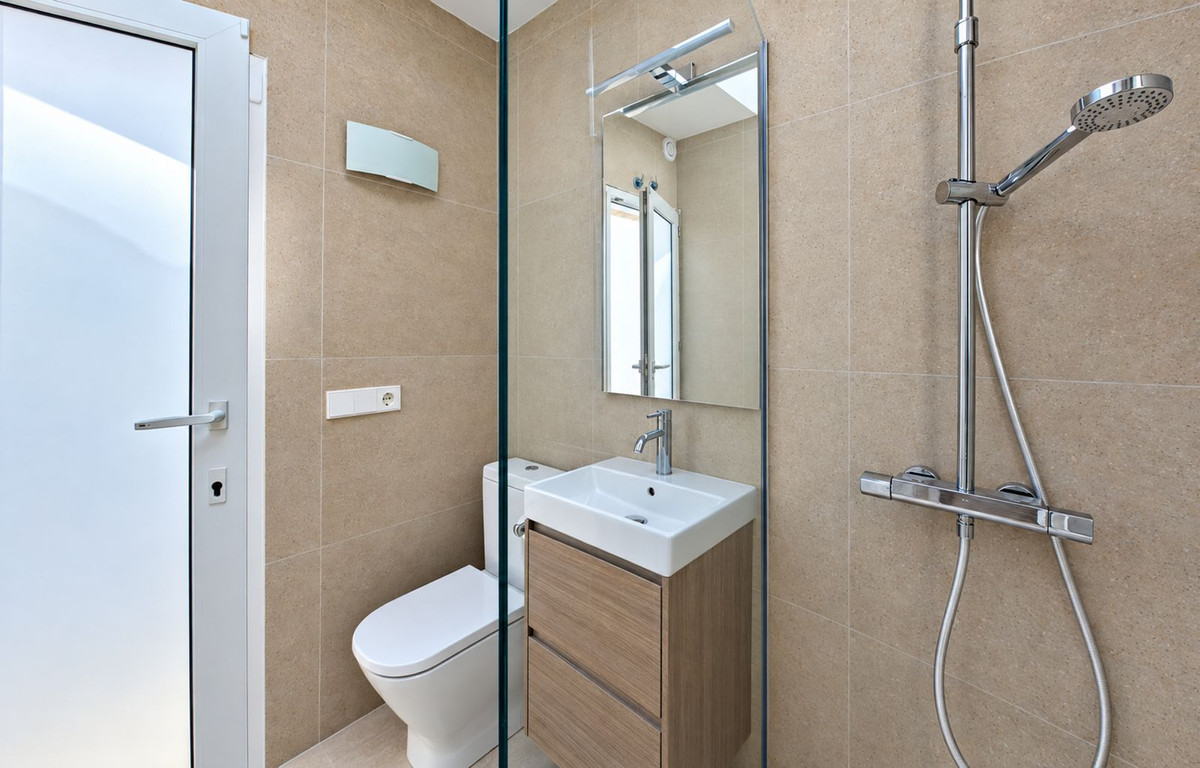 Huis te koop in Estepona | 5 slaapkamers H5517439