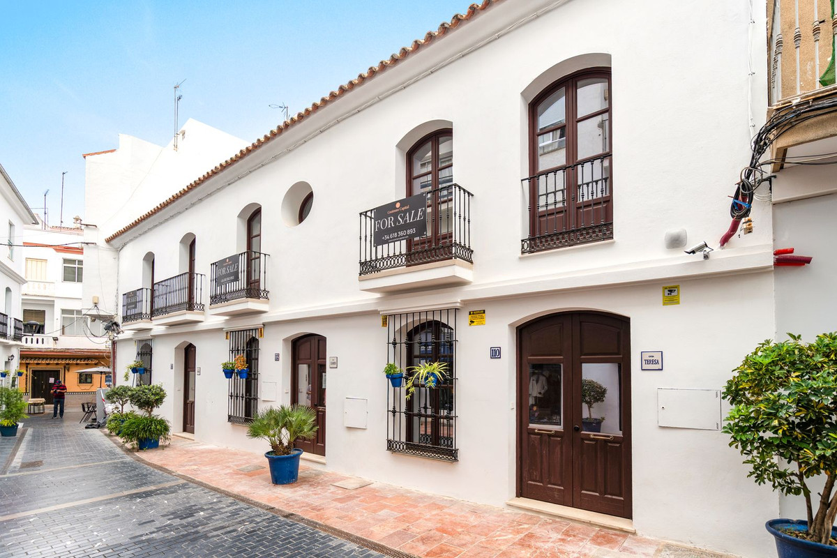 Huis te koop in Estepona | 3 slaapkamers H5517634
