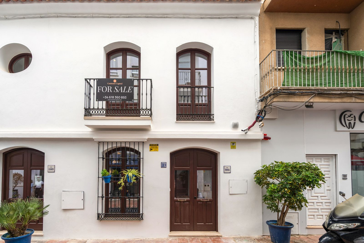 Huis te koop in Estepona | 3 slaapkamers H5517634