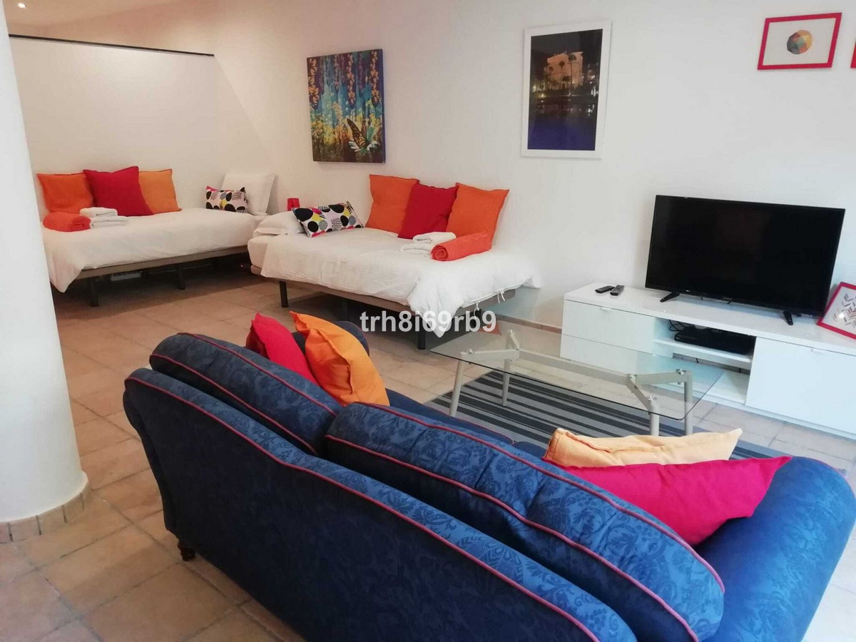 Appartement te koop in Estepona | 2 slaapkamers H5519707