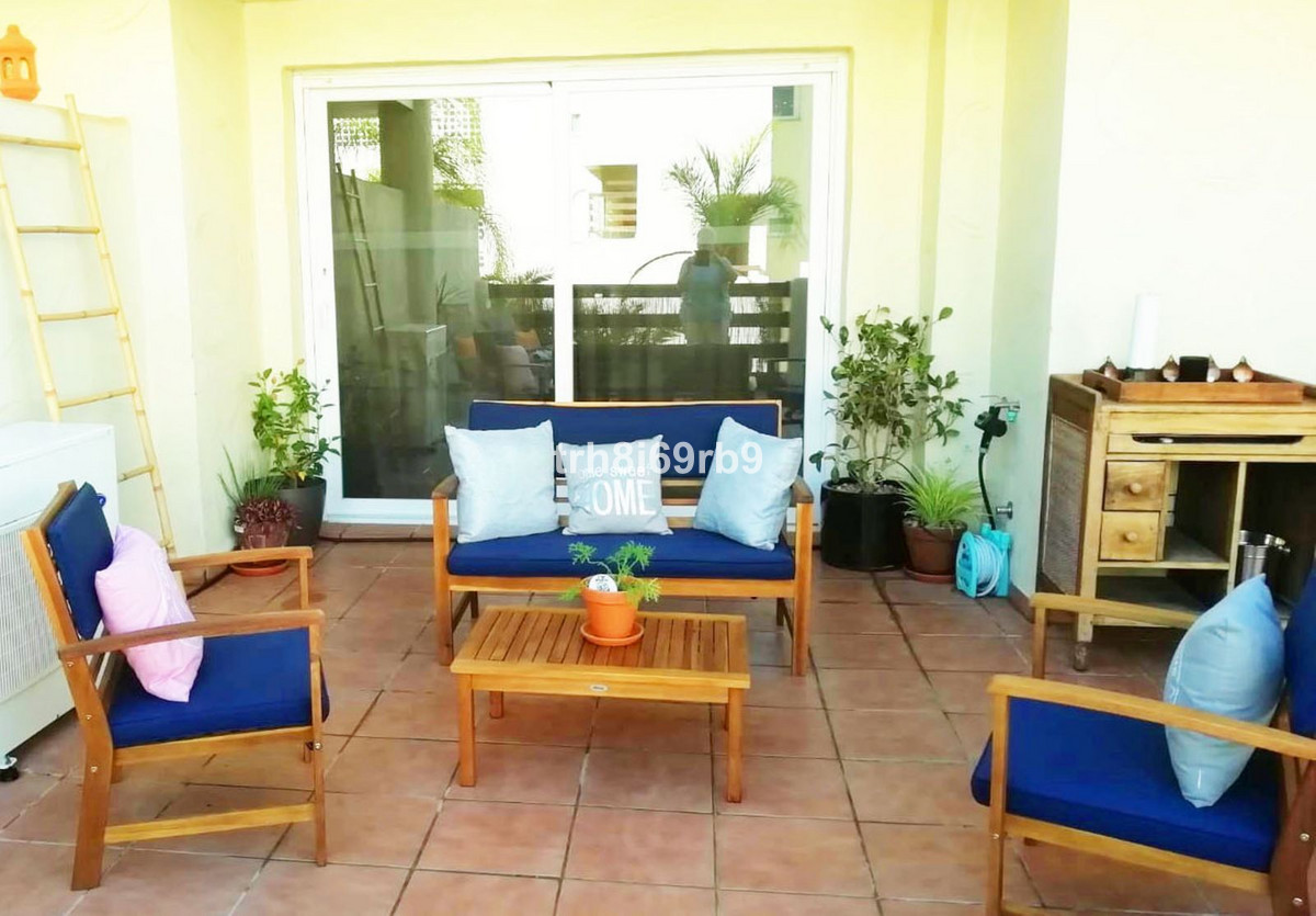 Appartement te koop in Estepona | 2 slaapkamers H5519707