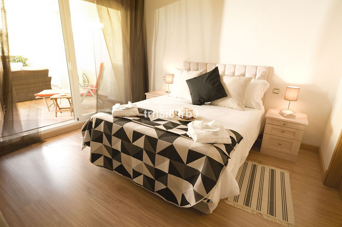 Appartement te koop in Estepona | 2 slaapkamers H5519707