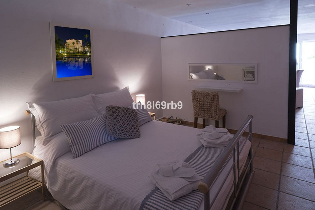 Appartement te koop in Estepona | 2 slaapkamers H5519707
