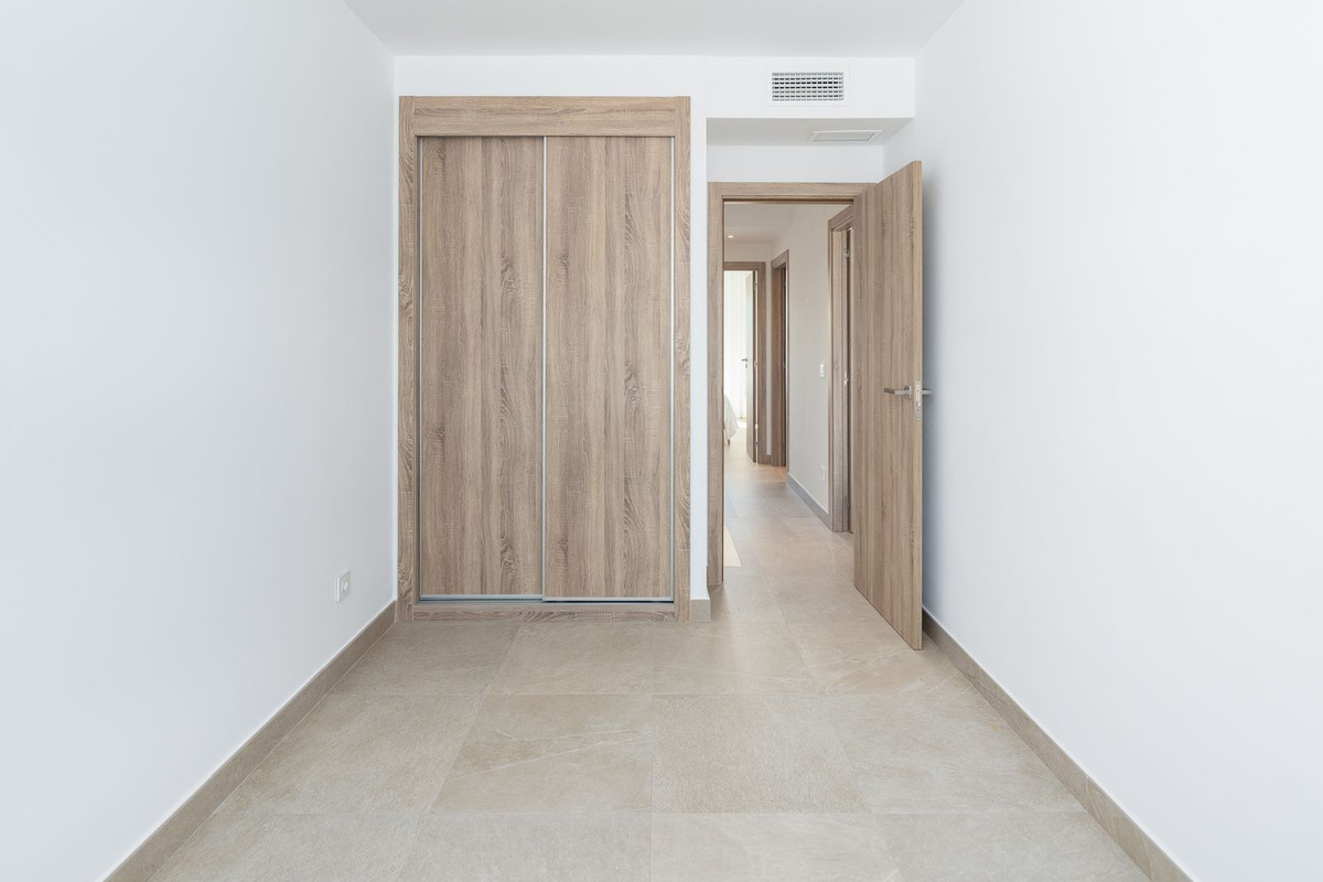 Huis te koop in Estepona | 3 slaapkamers H5521105
