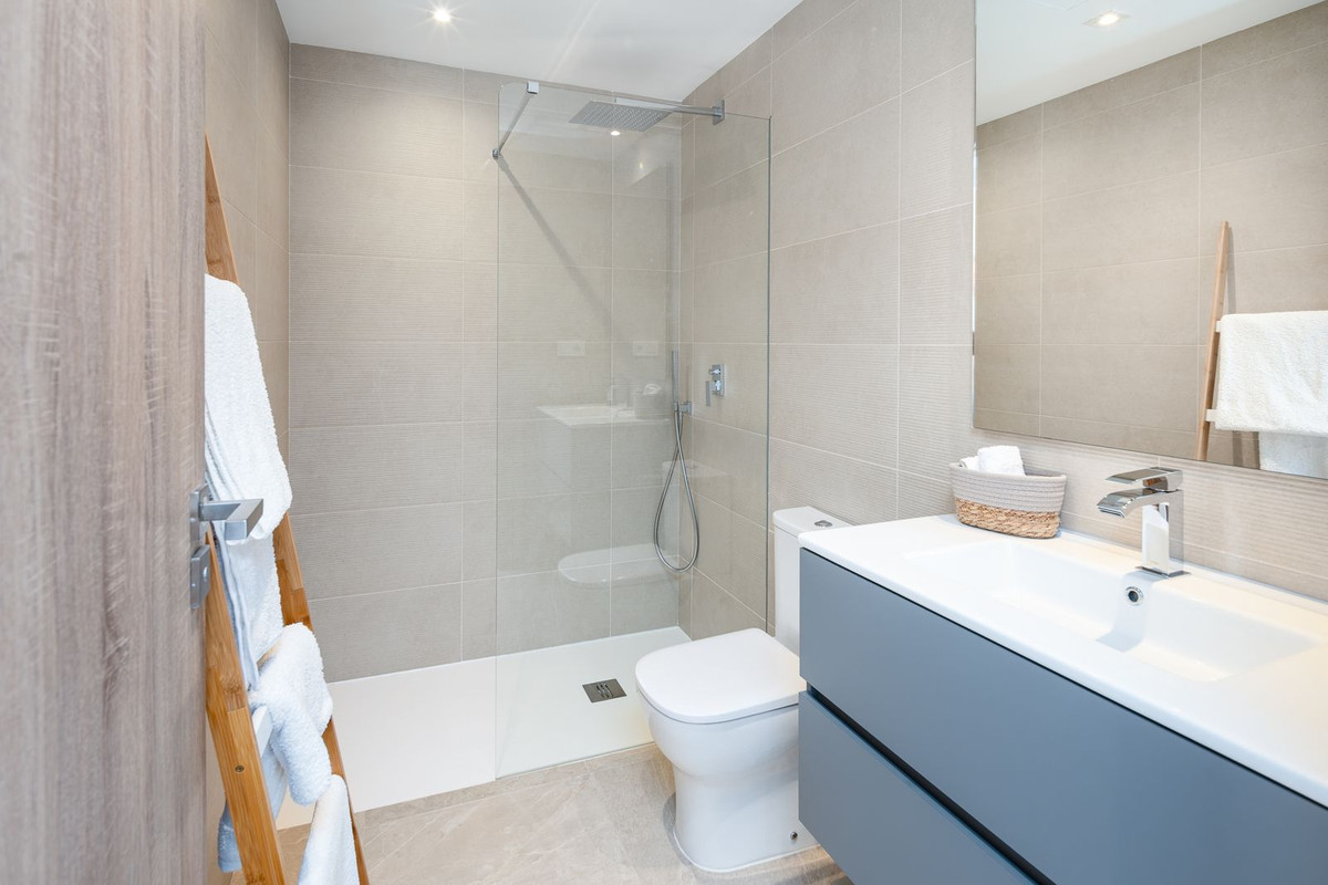 Huis te koop in Estepona | 3 slaapkamers H5521105