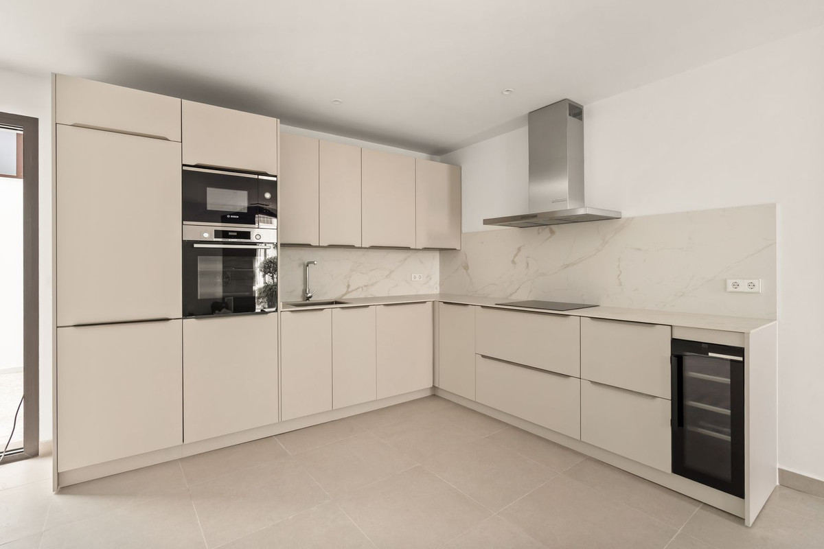Huis te koop in Estepona | 3 slaapkamers H5524759