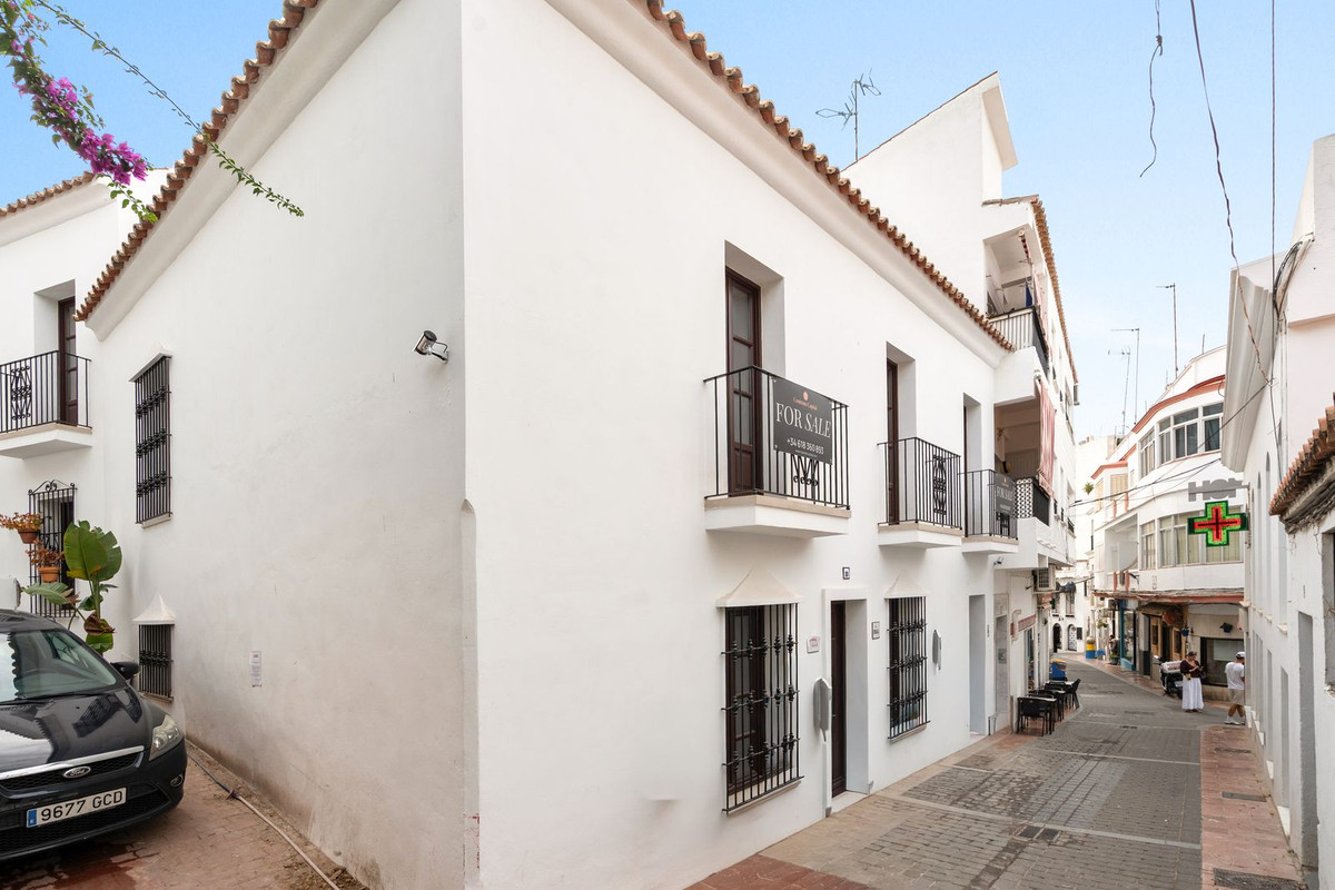 Huis te koop in Estepona | 3 slaapkamers H5524795