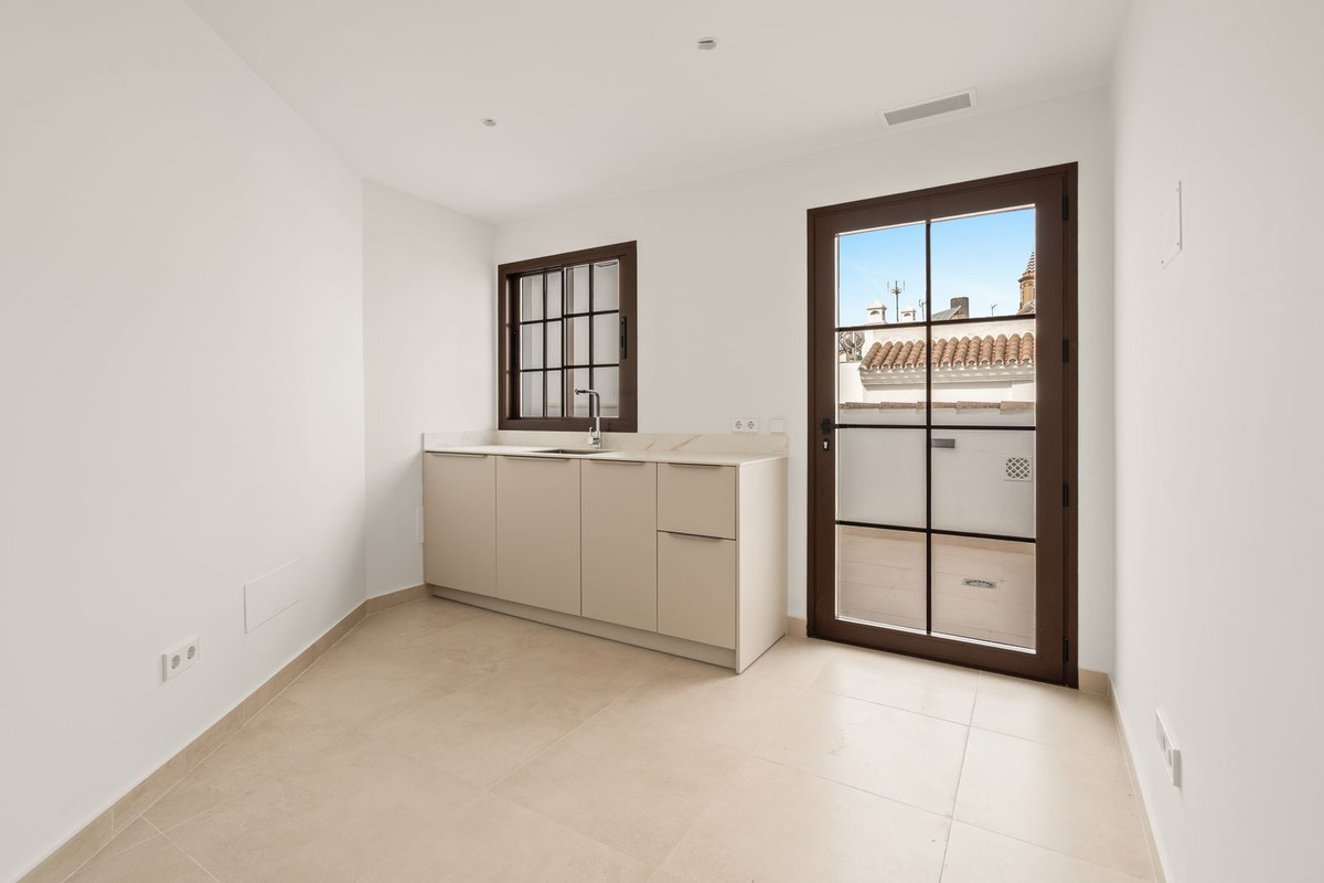 Huis te koop in Estepona | 3 slaapkamers H5524795
