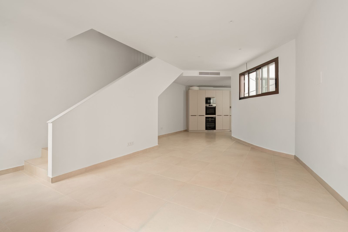 Huis te koop in Estepona | 3 slaapkamers H5524795