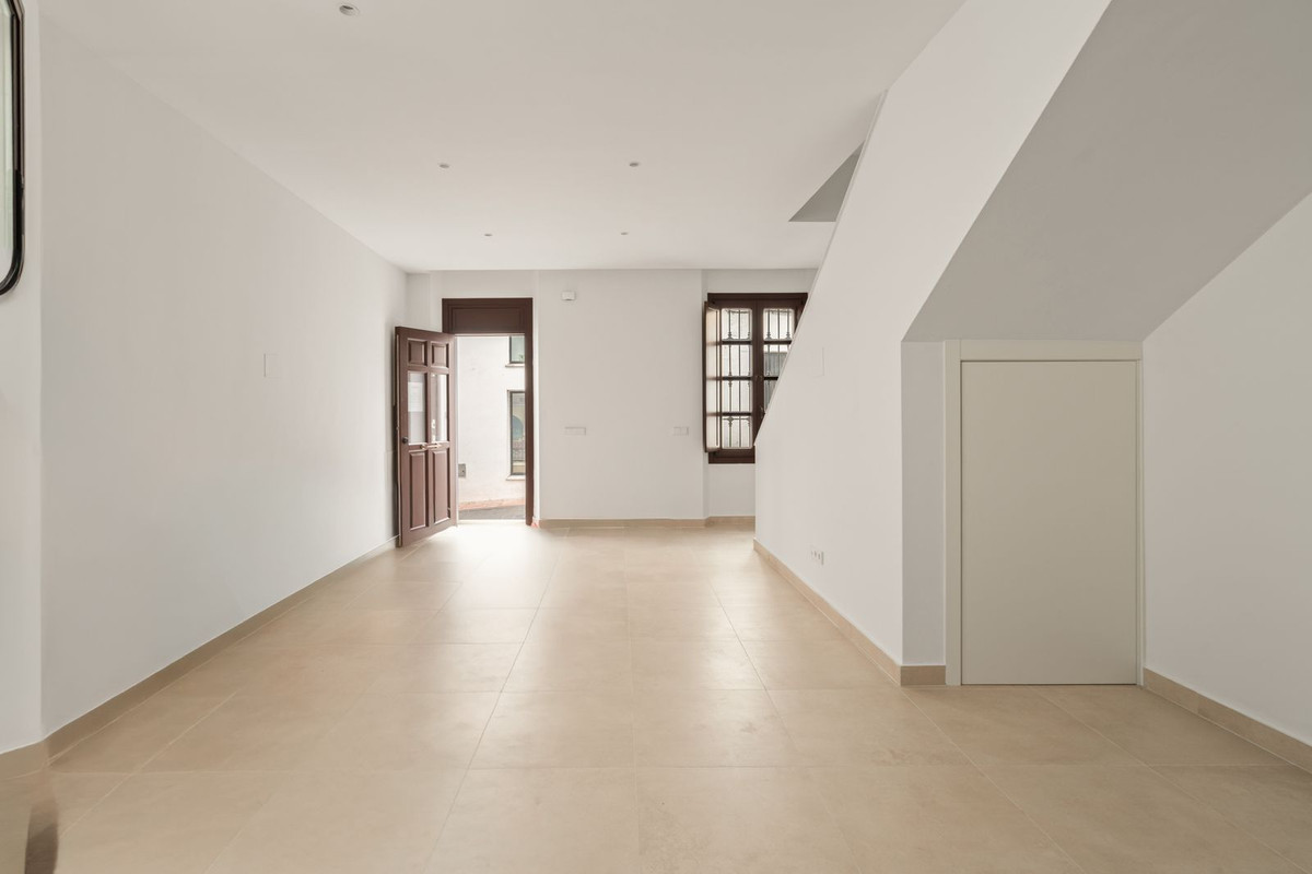 Huis te koop in Estepona | 3 slaapkamers H5524795