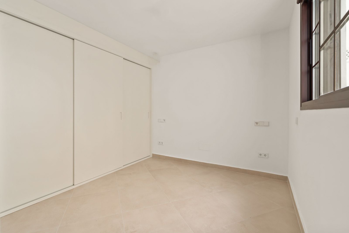 Huis te koop in Estepona | 3 slaapkamers H5524795