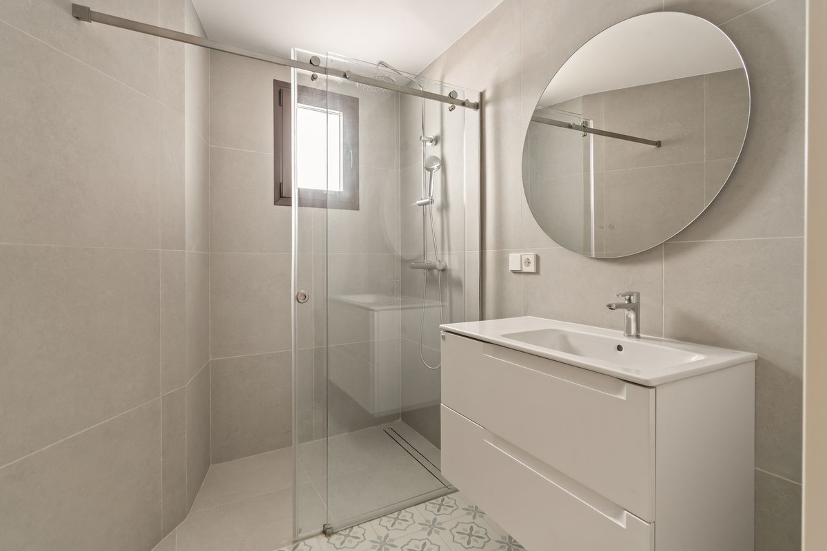 Huis te koop in Estepona | 3 slaapkamers H5524795