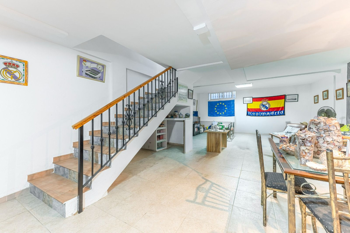 Huis te koop in Estepona | 3 slaapkamers H5527690