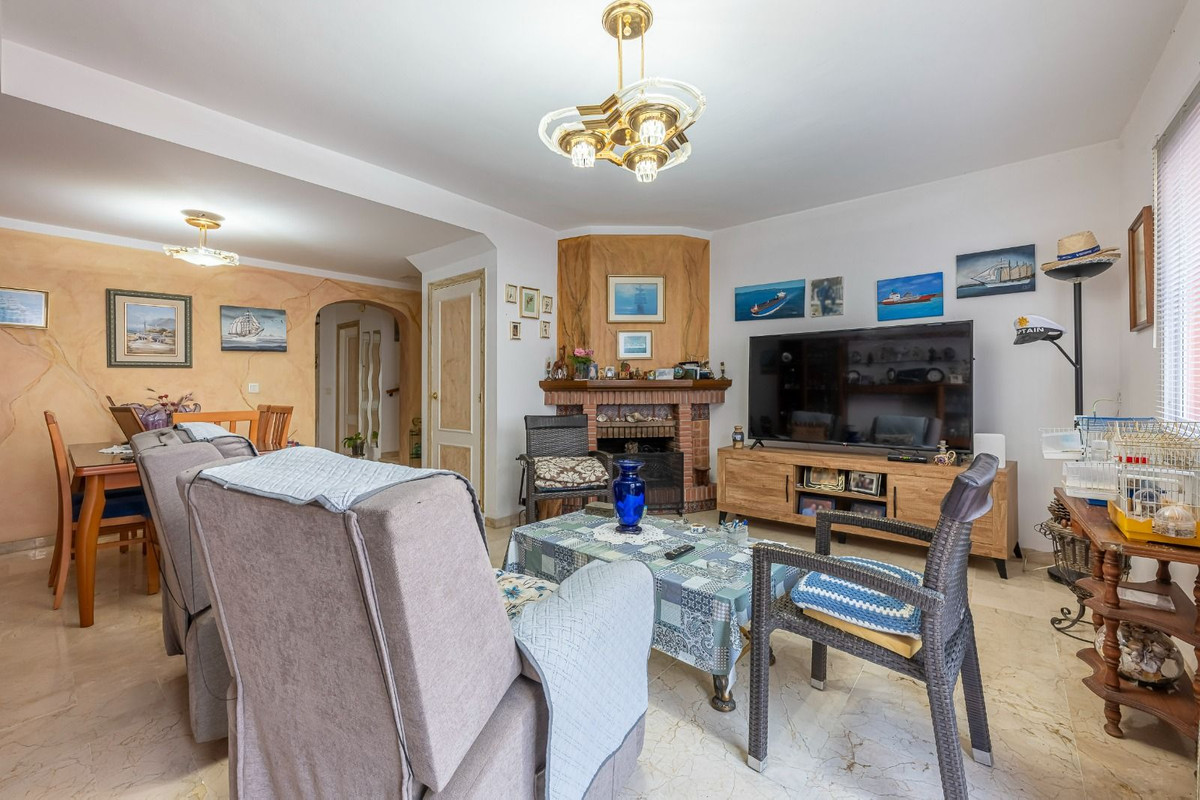 Huis te koop in Estepona | 3 slaapkamers H5527690