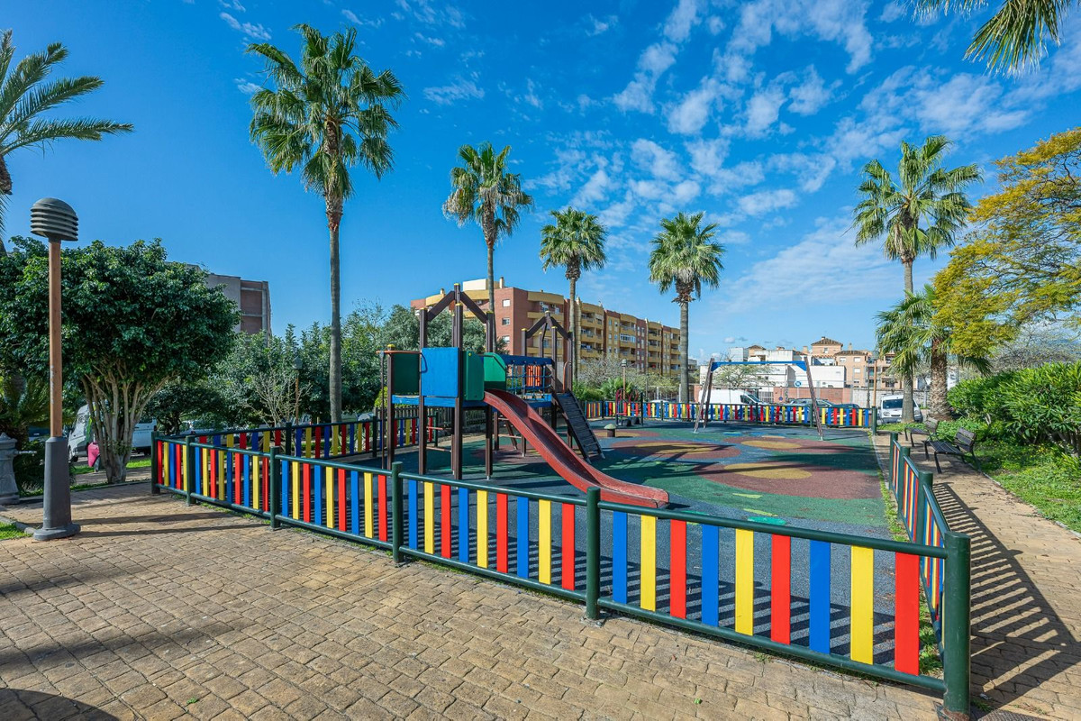 Huis te koop in Estepona | 3 slaapkamers H5527690