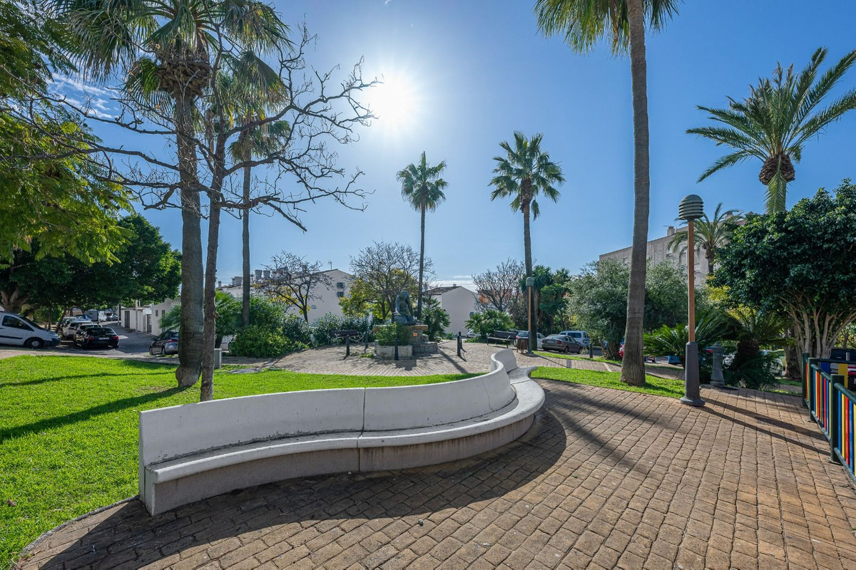 Huis te koop in Estepona | 3 slaapkamers H5527690