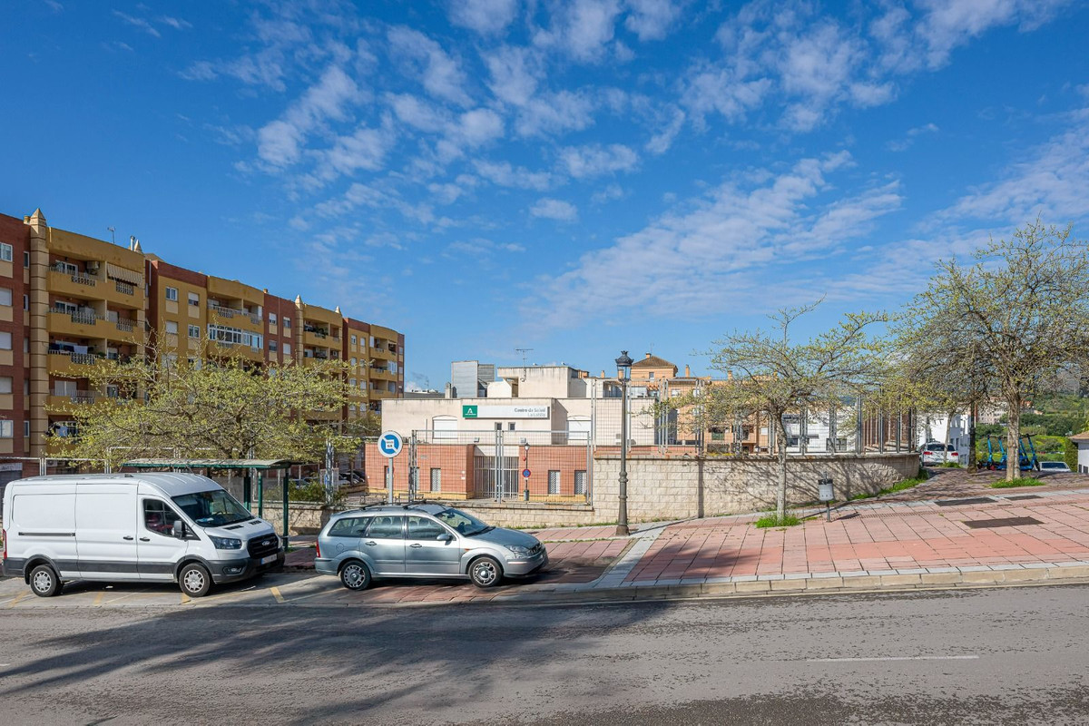 Huis te koop in Estepona | 3 slaapkamers H5527690